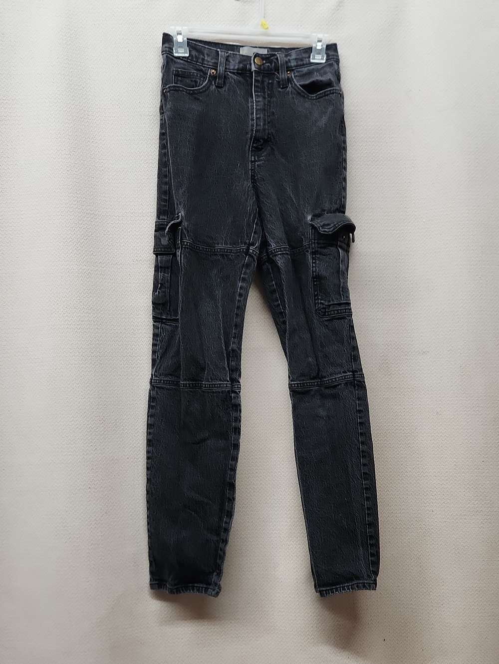 Universal Thread Black Straight-Leg Cargo Jeans